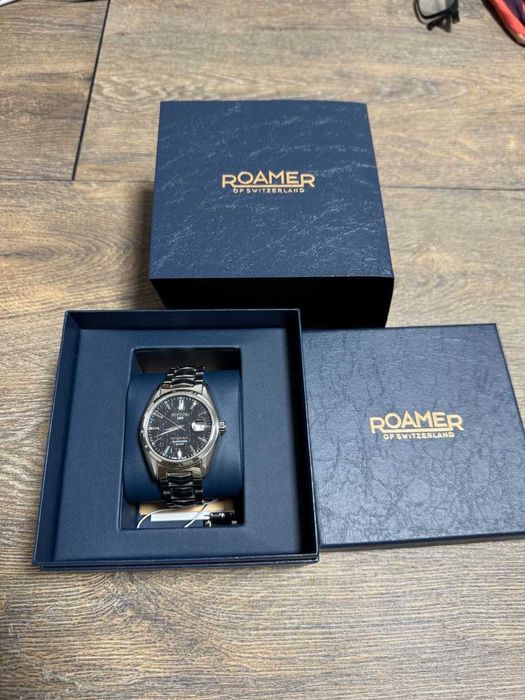 Часы швейцарские