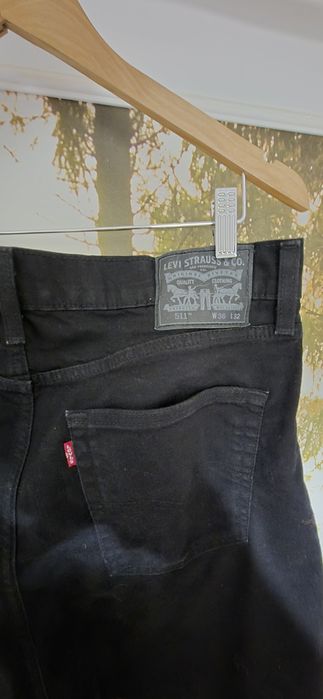 Blugi Levi Strauss Levis absolut originali