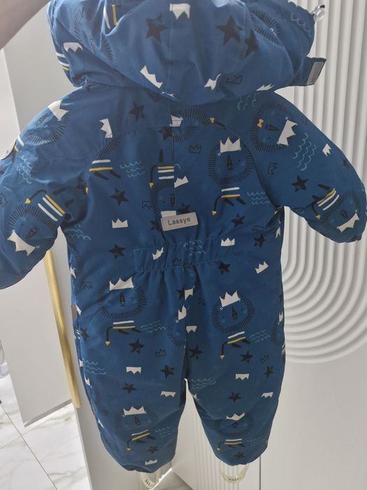 Продам комбинезон Lassye