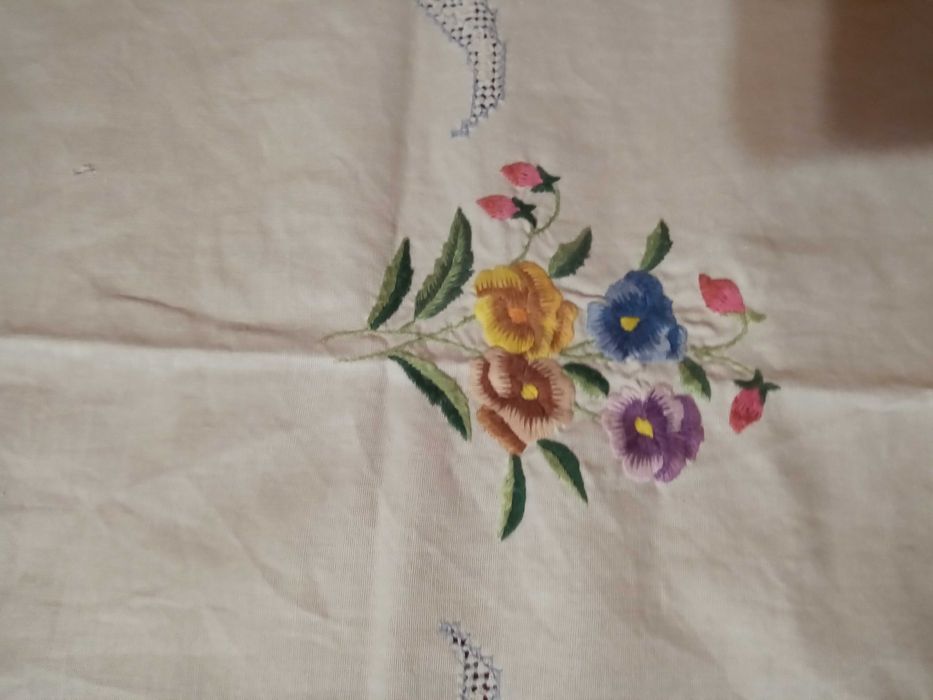 fata masa panza bumbac