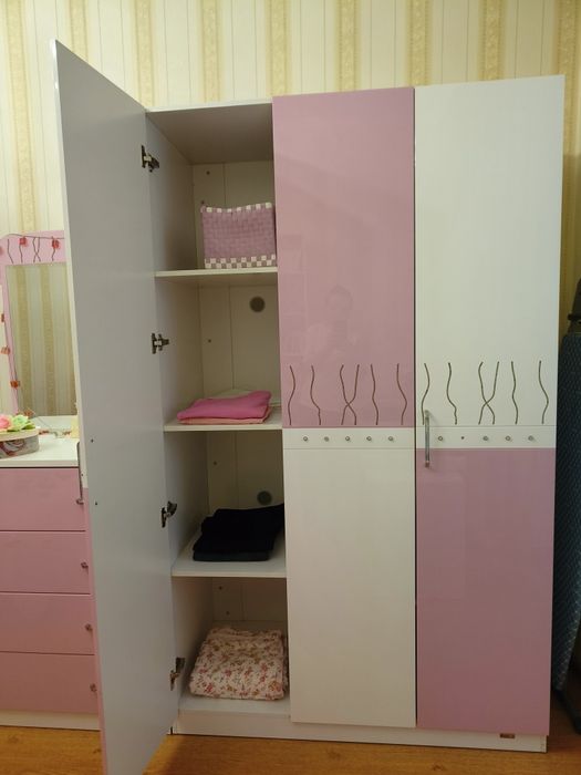 Детский гарнитур (для девочки)