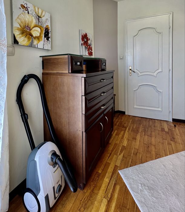 Дава се под наем Тристаен апартамент в Варна, Операта - 98 кв.м за 900 € - Снимка #11