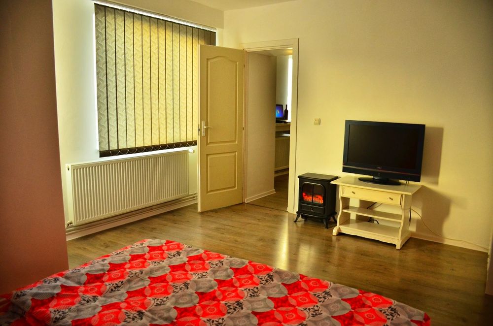 Cazare regim hotelier Alba Iulia Carolina 1 - 4 persoane de la 120 lei / zi