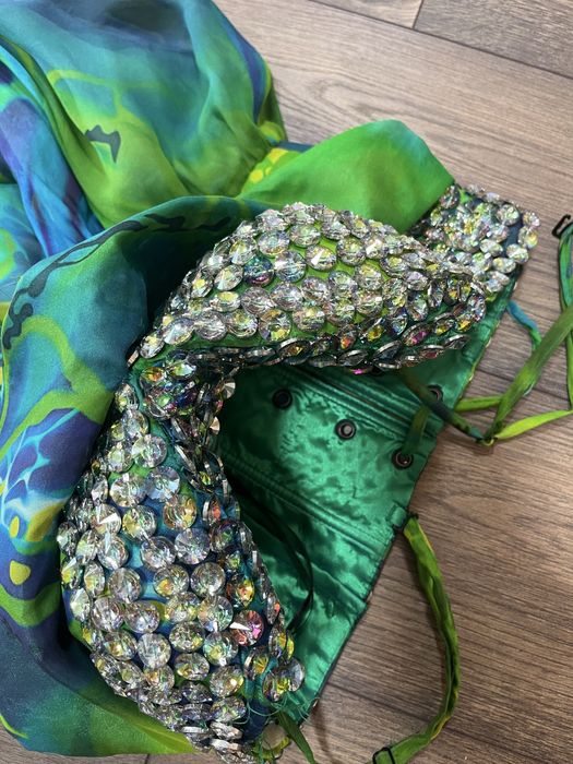 Официална или бална рокля