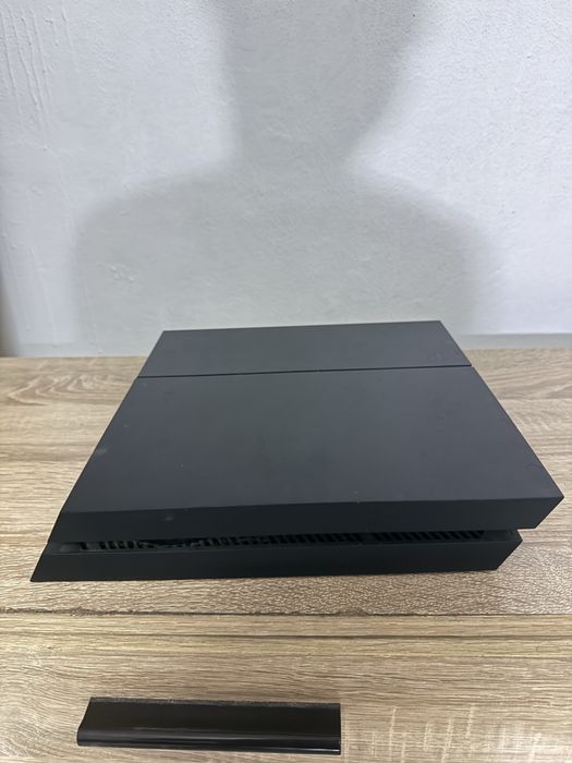 vand ps4 slim cu ssd 500gb