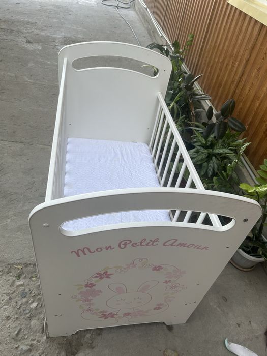 продам манежкууу