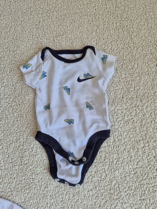 Бодита на  Найк за момче