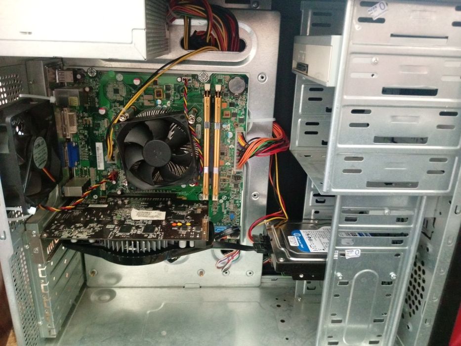 Компьютер i3\GT240\4RAM\500HDD