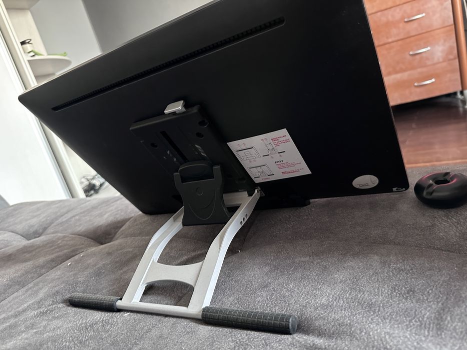 СРОЧНО ПРОДАМ графический планшет