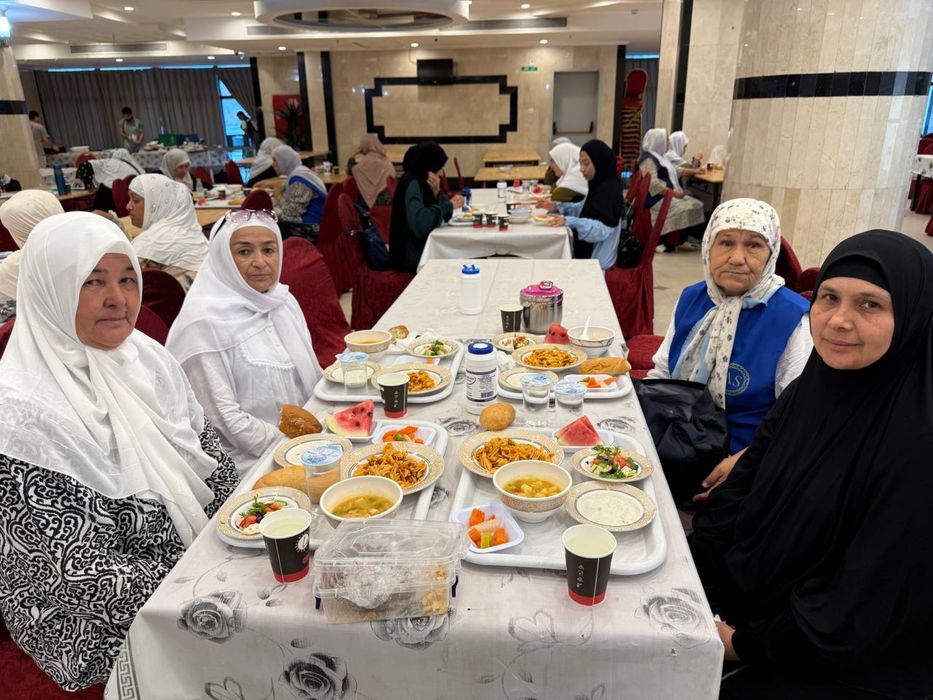 УМРА САФАРИ ажойиб нархларда