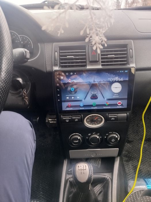 Лада приора в хорошем цвете с гбо