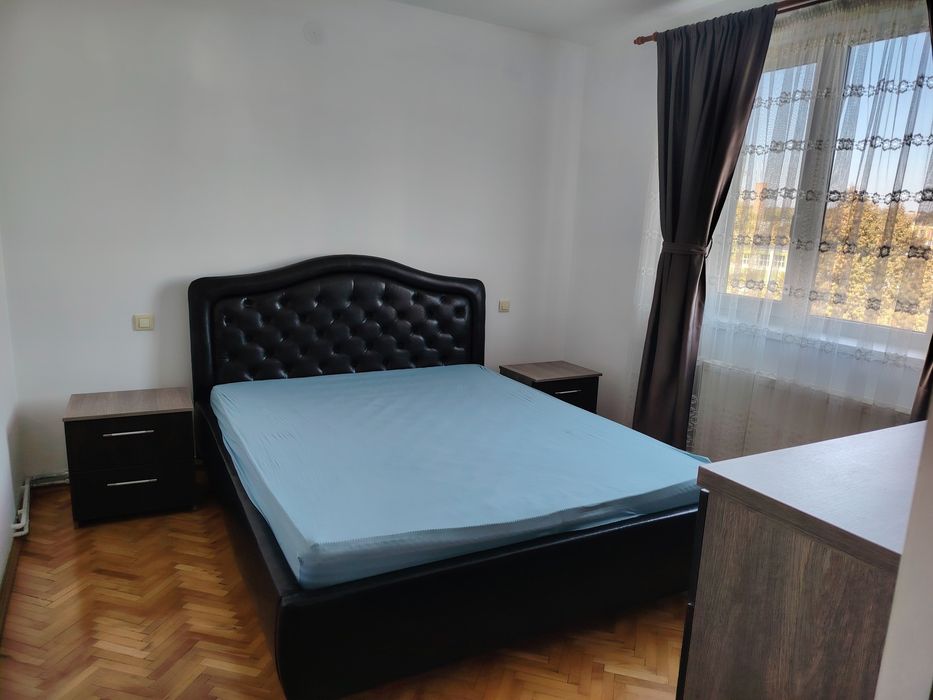 Dau in chirie apartament cu 2 camere