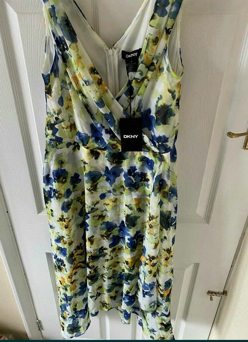 Нови рокли Michael Kors, Guess, Superdry,Armani,Tommy Hilfiger,DKNY