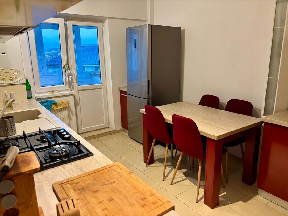 Vand sau inchiriez apartament 2 camere zona garii