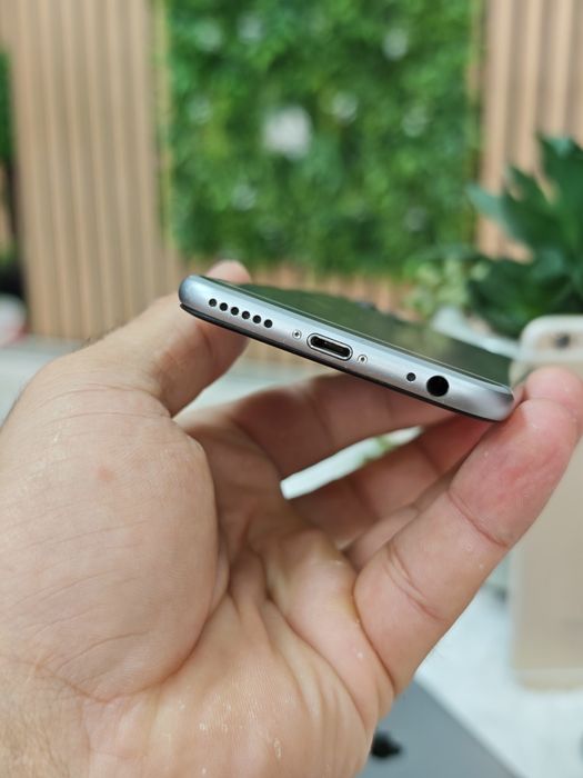 iPhone 6 cu bateria până la 100%