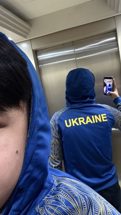 Спортивка сборной Украины