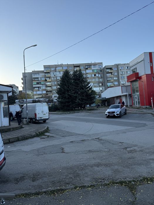 Дава се под наем Магазин в Ловеч, Младост - 30 кв.м за 204 € - Снимка #6