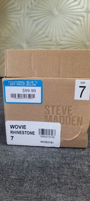 Papuci STEVE MADDEN originali.