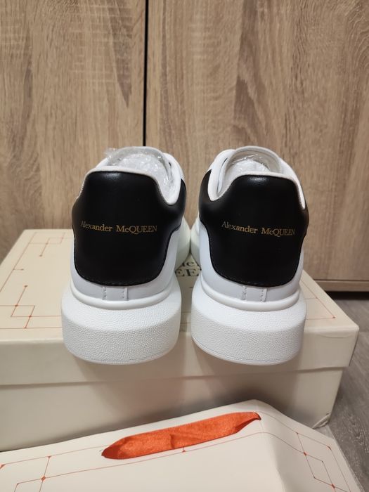 Alexander Mcqueen Noi