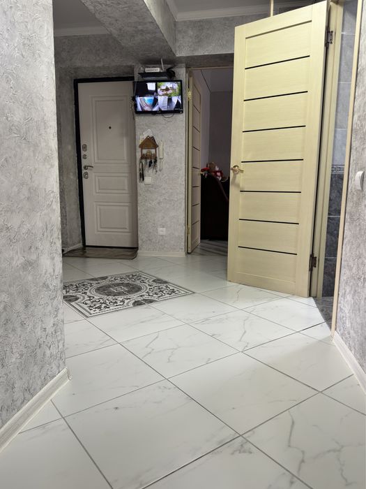 Продам 4х комн квартиру 92 кв