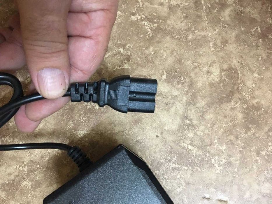 Зарядное устройство для электроскутера 48V20AH