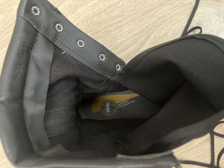 Берцы совершенно новые торг есть