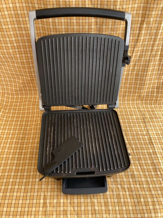 Grill electric. Grill inox