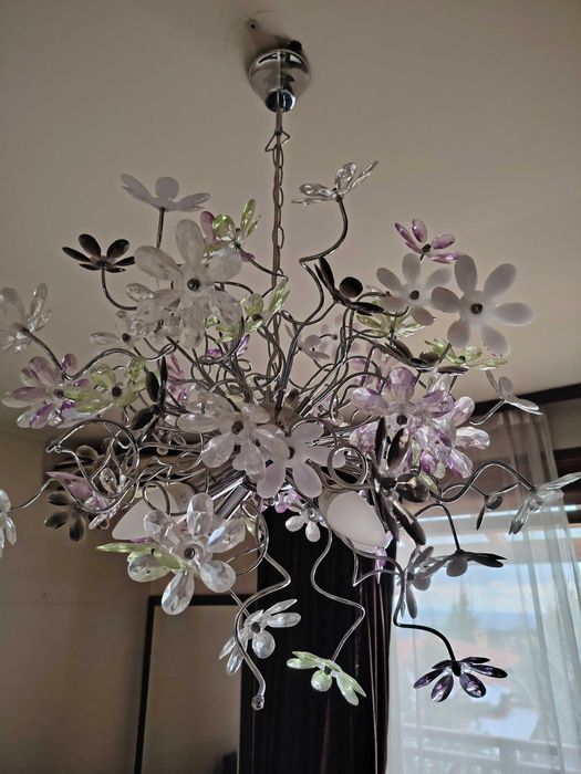 Полилей с орнаменти