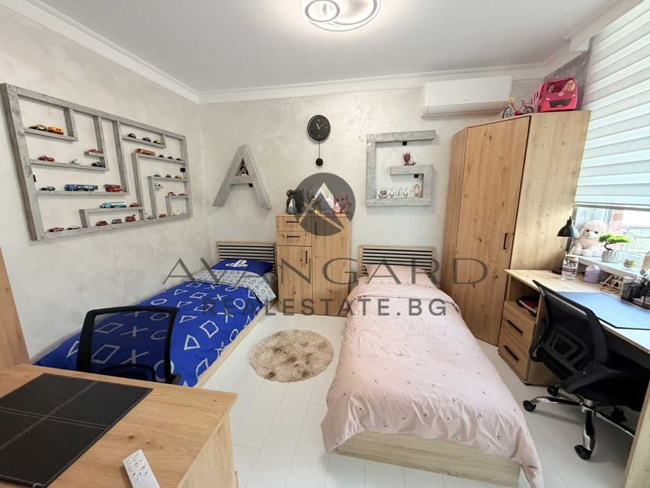 Продава се Тристаен апартамент в Пловдив, Тракия - 97 кв.м за 1210 €/кв.м - Снимка #7