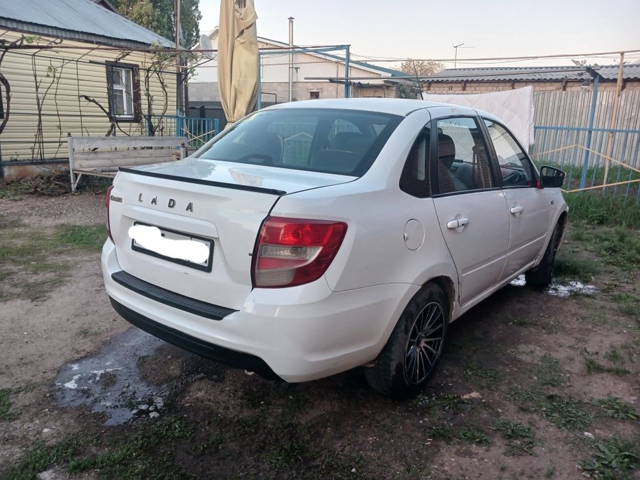 продам машину в хорошем состоянии