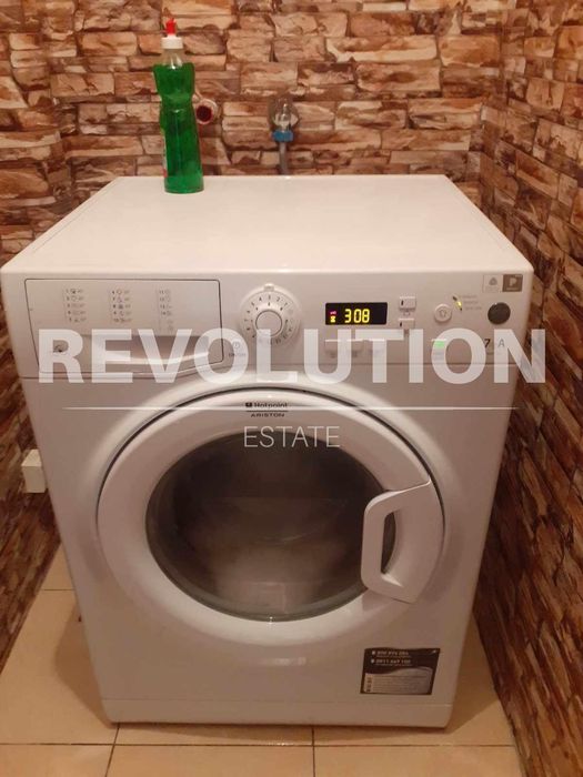 Дава се под наем Двустаен апартамент в Варна, Център - 70 кв.м за 500 € - Снимка #4