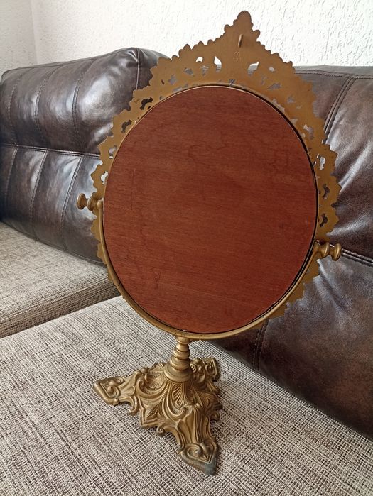 Месингово винтидж огледало