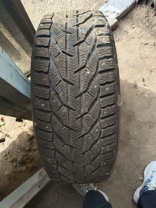 Продам резину с дисками