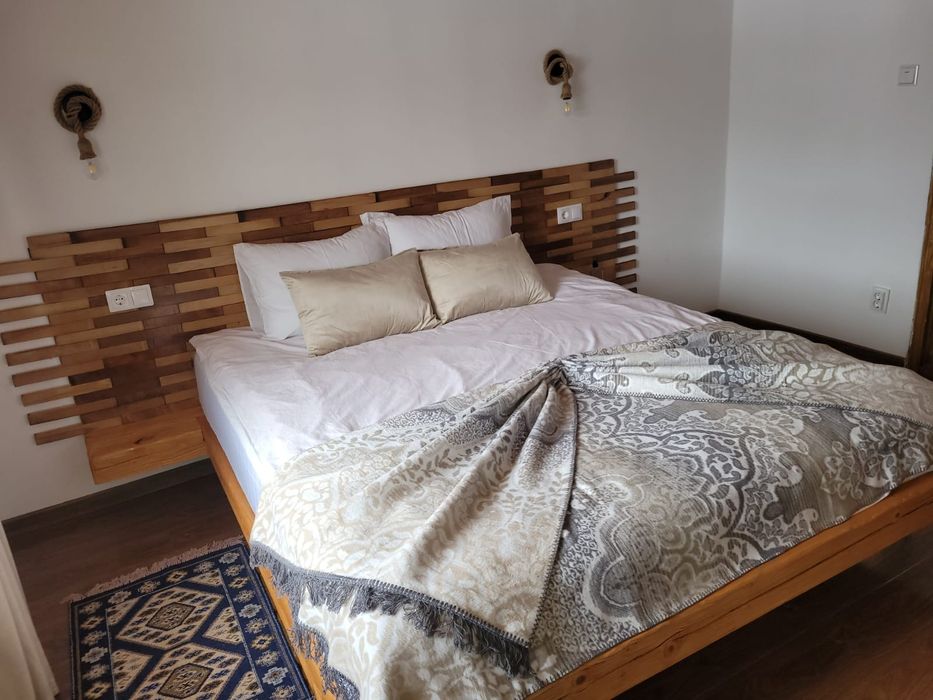 Cabana "Bârlogul ursilor" /TOPLITA 900 lei pe noapte