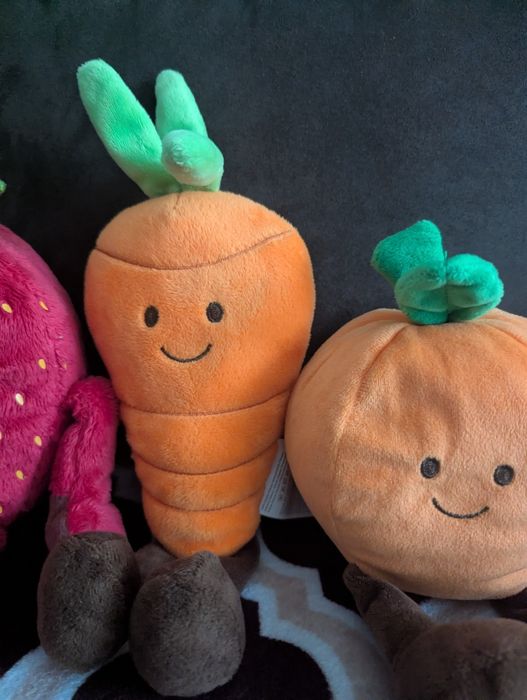 Jucării de pluș - fructe și legume