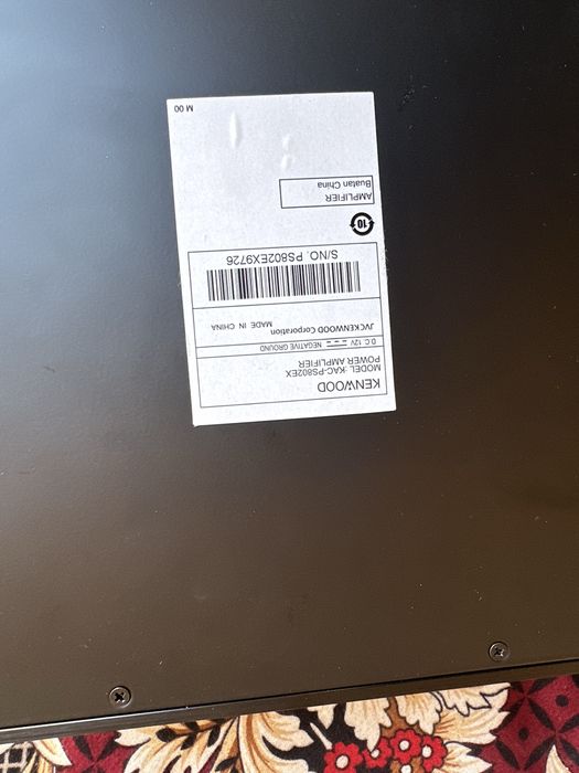 KENWood 500W uslitir sotiladi