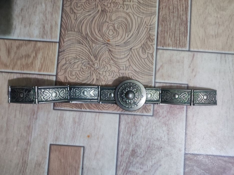 продам ремень старинный в хорошем састоянии