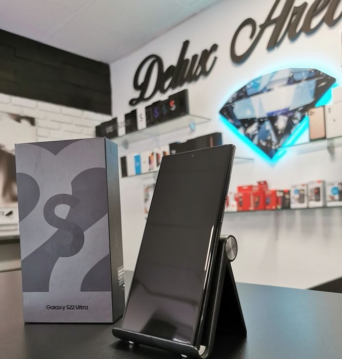 Samsung S22 Ultra / Black/ 256 GB / DeluxGSM