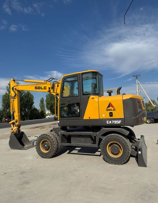 Мини экскаватор -EA795F ( Volvo)