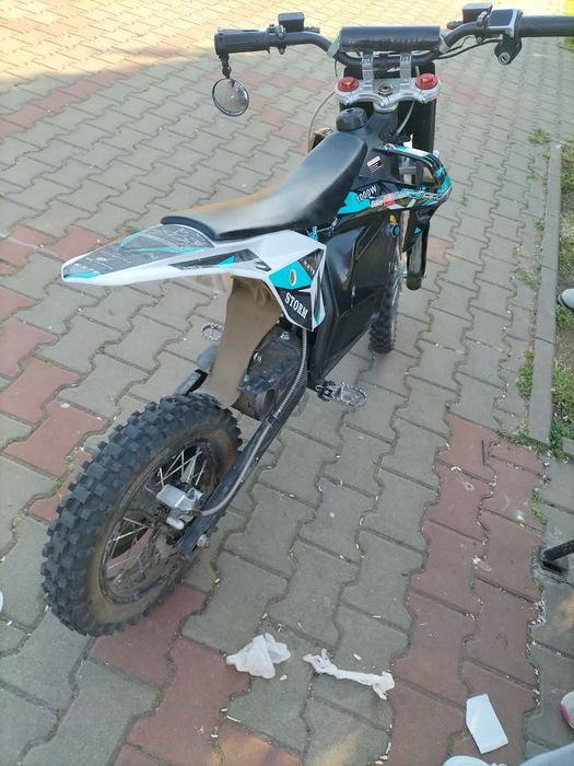 Vând motocross electric