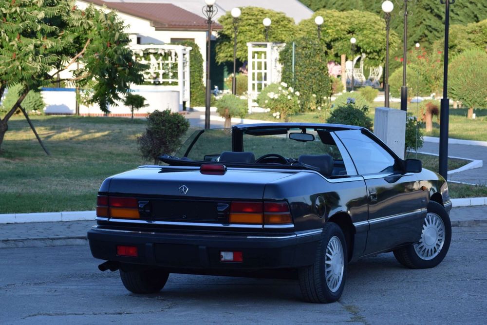 CHRYSLER Le Baron 1993 — imagine 5