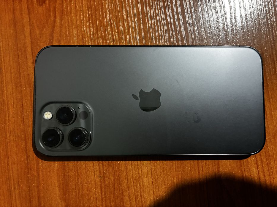 Продам 12 pro max