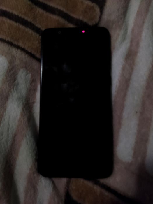 Asus ZenFone MAX Pro m1