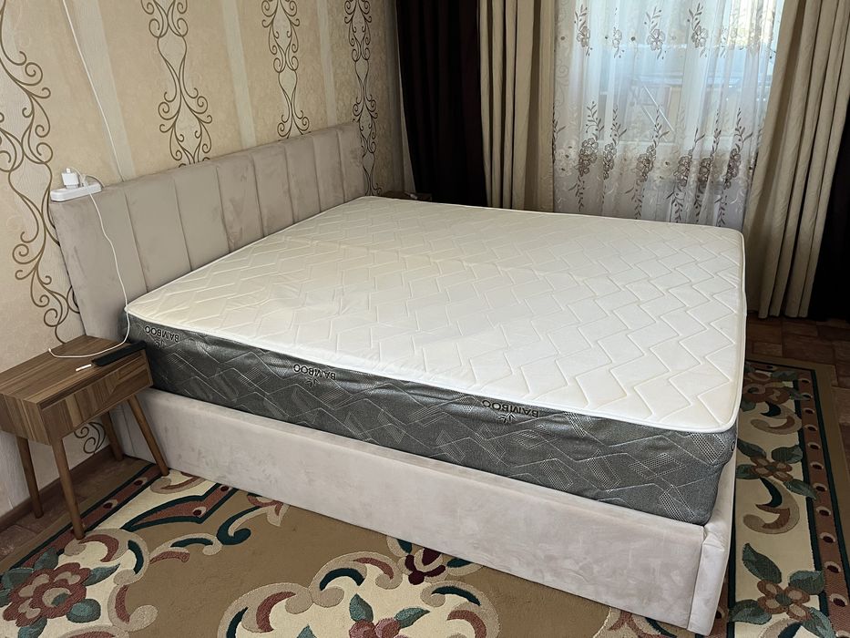 Продам матрас 2м*1,8м