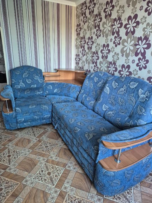 Продам диван с креслом поселок Белоусовка
