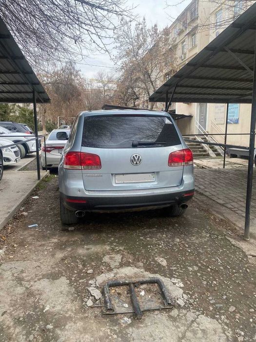 Volkswagen Touareg