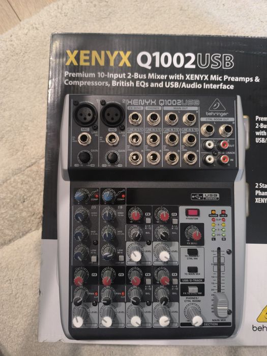 Смесител Behringer Q1002USB