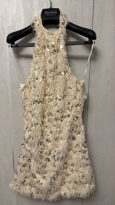 Продавам рокля и гащеризон С/М размер