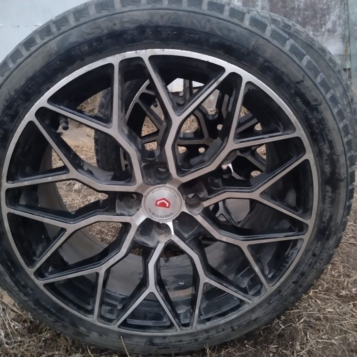 Титановые диска.