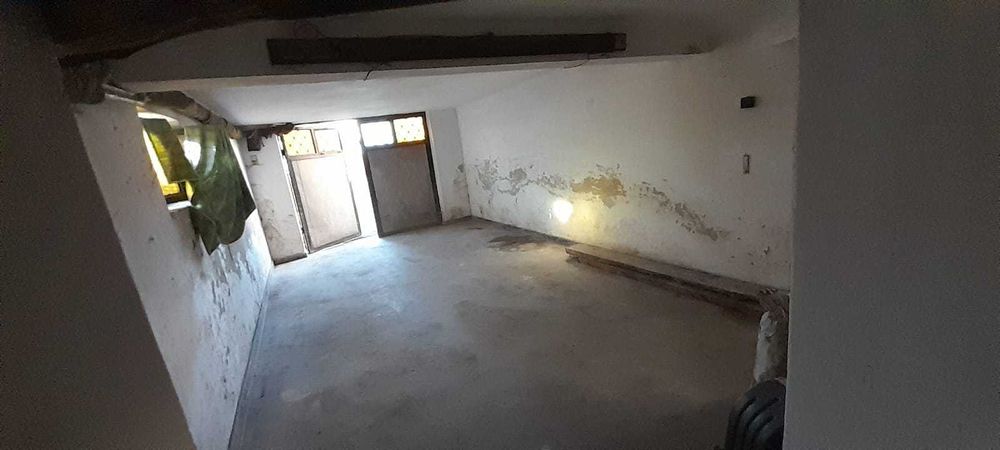 Garaj de inchiriat zona Olteniei